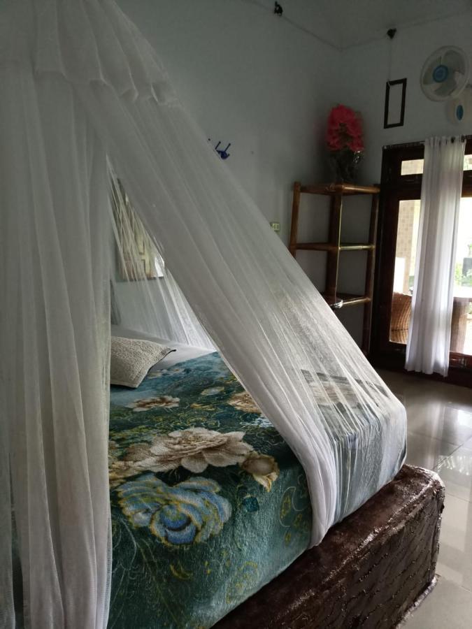 Brown Bamboo Guest House & Trekking Bukit Lawang Exterior photo