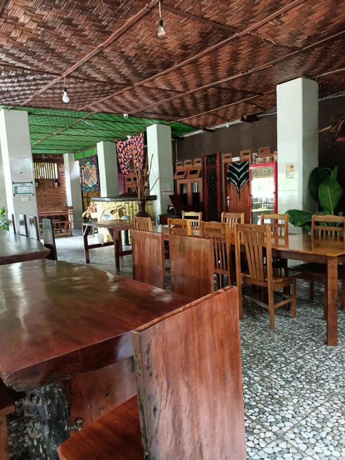 Brown Bamboo Guest House & Trekking Bukit Lawang Exterior photo